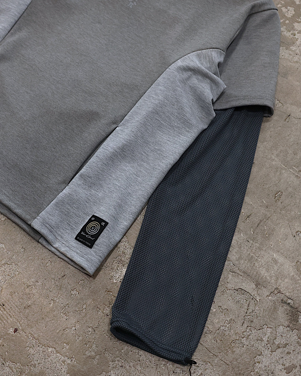 Wave of Sand / Sandy Hoody Top