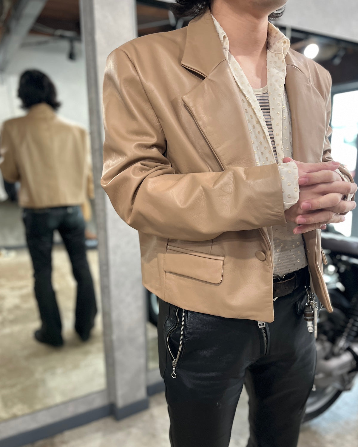 A LEATHER / Cropped Dress Jacket