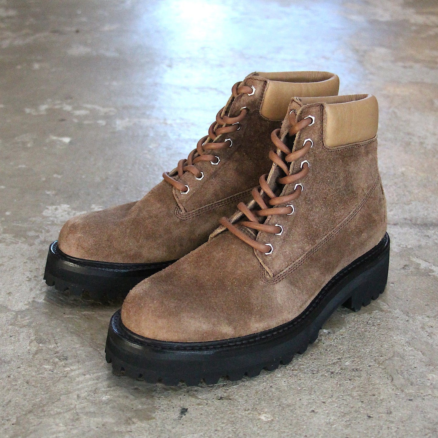 A LEATHER × KIDS LOVE GAITE / HIKING BOOTS