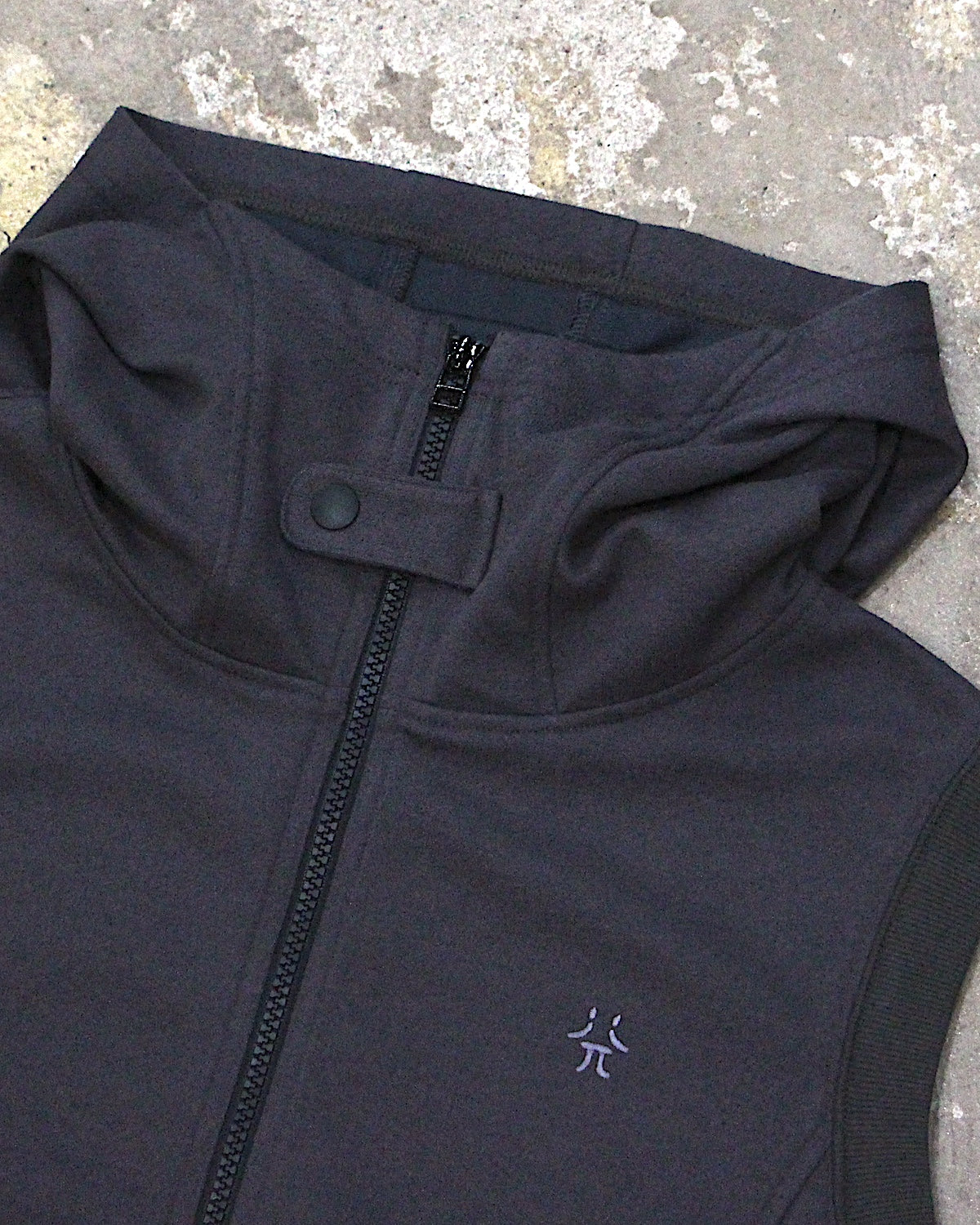Wave of Sand / ZEE SLEEVELESS PARKA