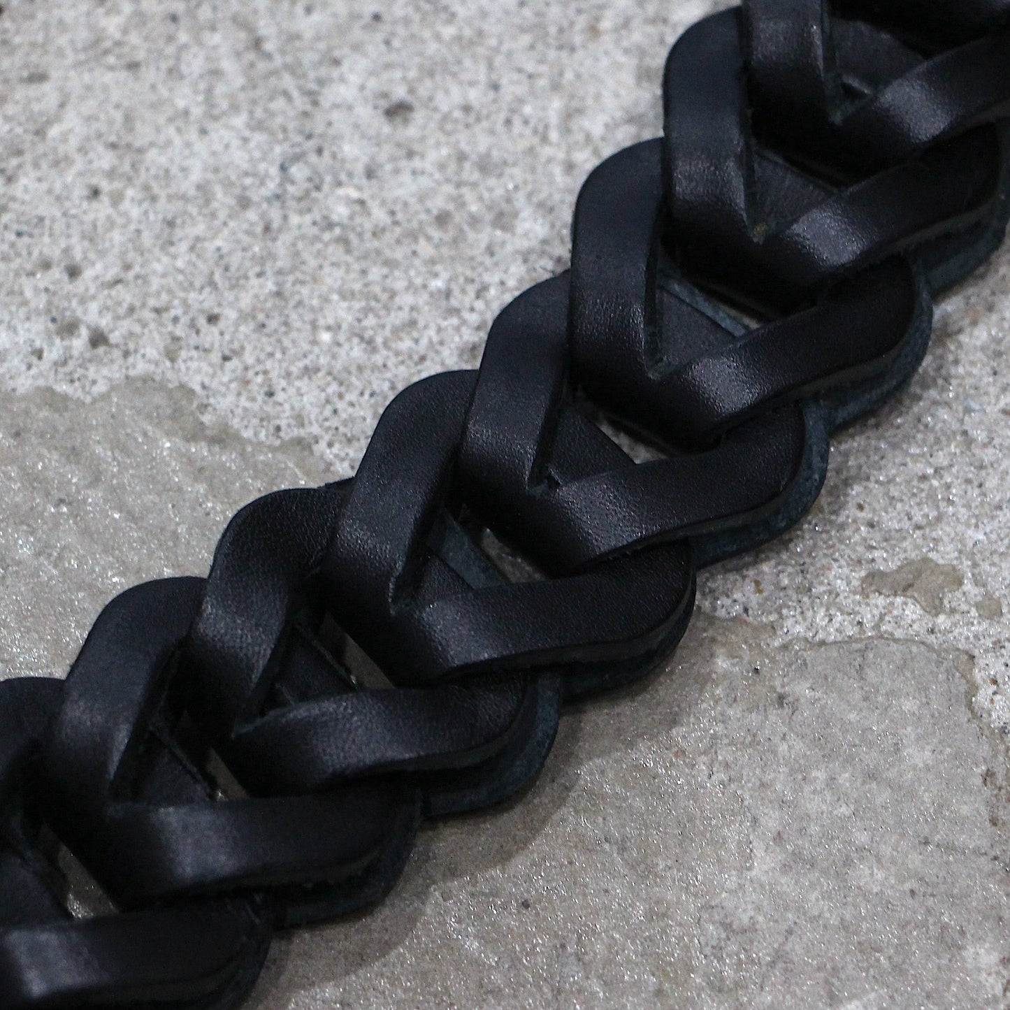 A LEATHER × NOZOKU / Exclusive Short Loop "st△△△ck"