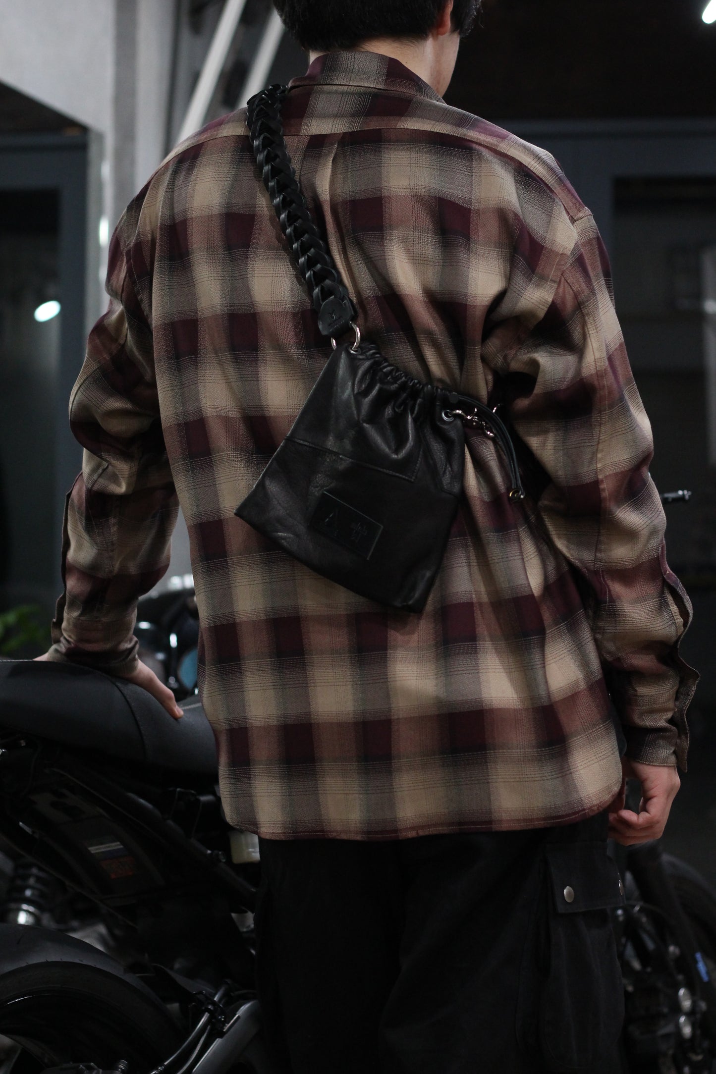 A LEATHER × NOZOKU / Exclusive Short Loop "st△△△ck"