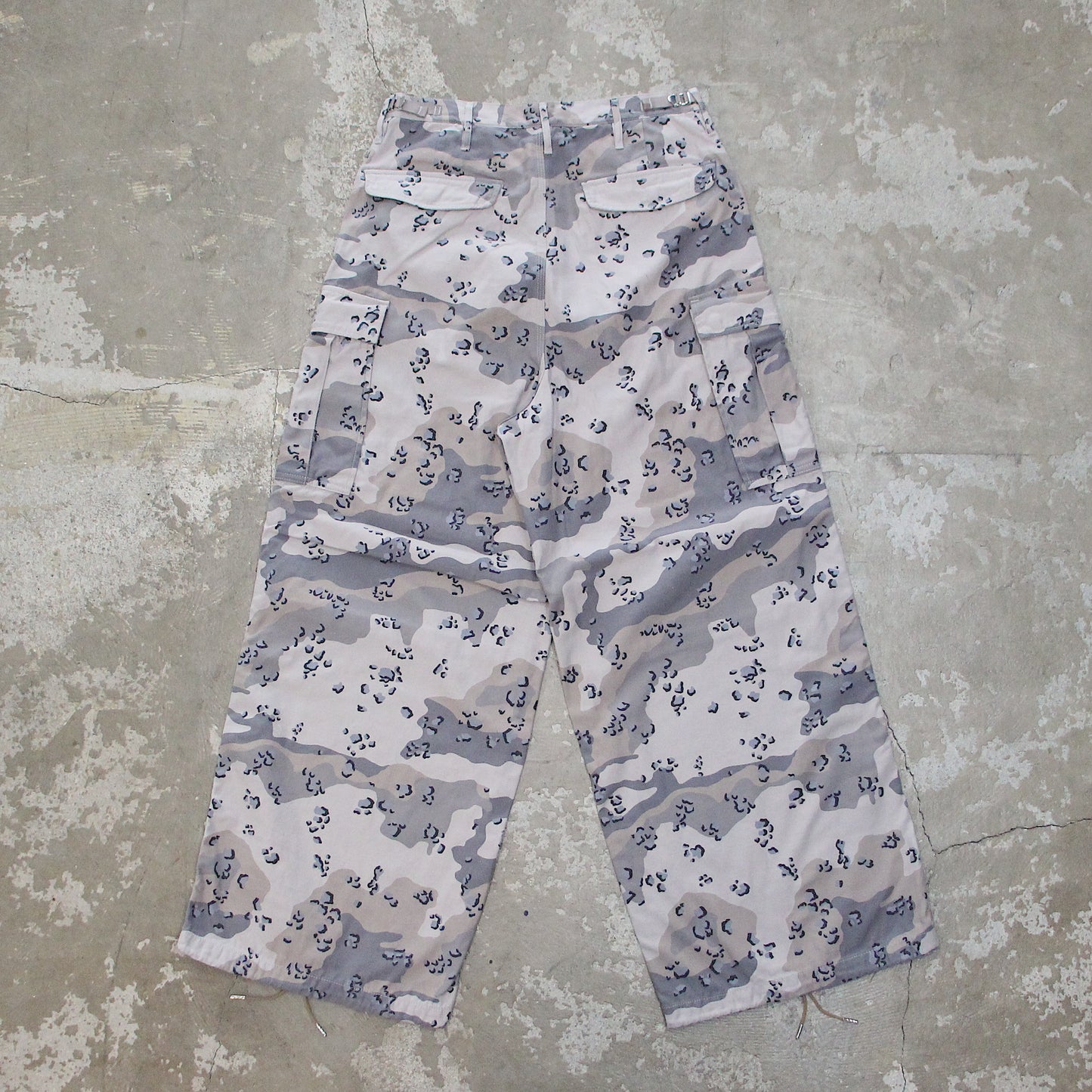 SUGARHILL / CHOCOCHIP CAMO CARGO PANTS