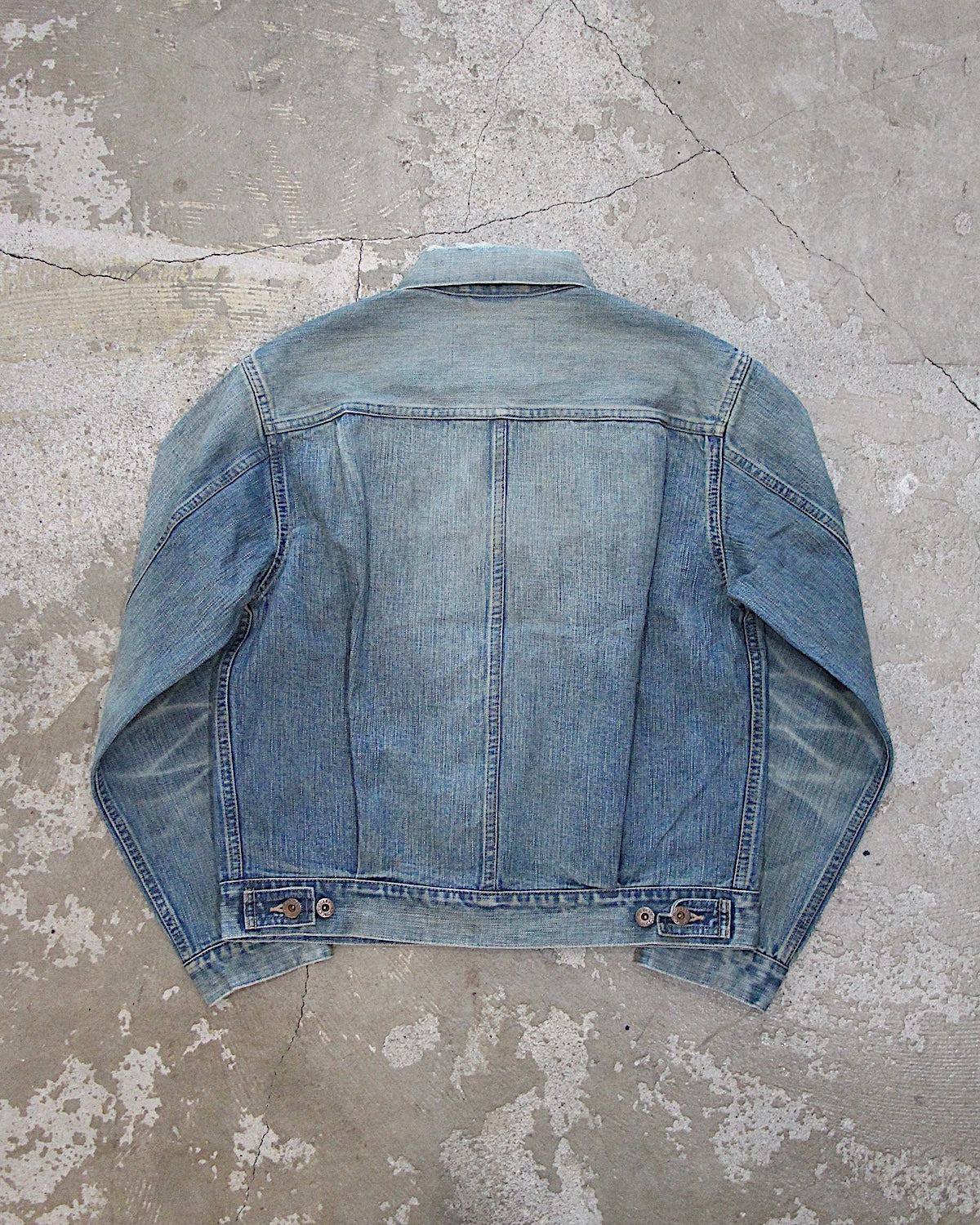 SUGARHILL / DISTRESSED MODERN DENIM JACKET