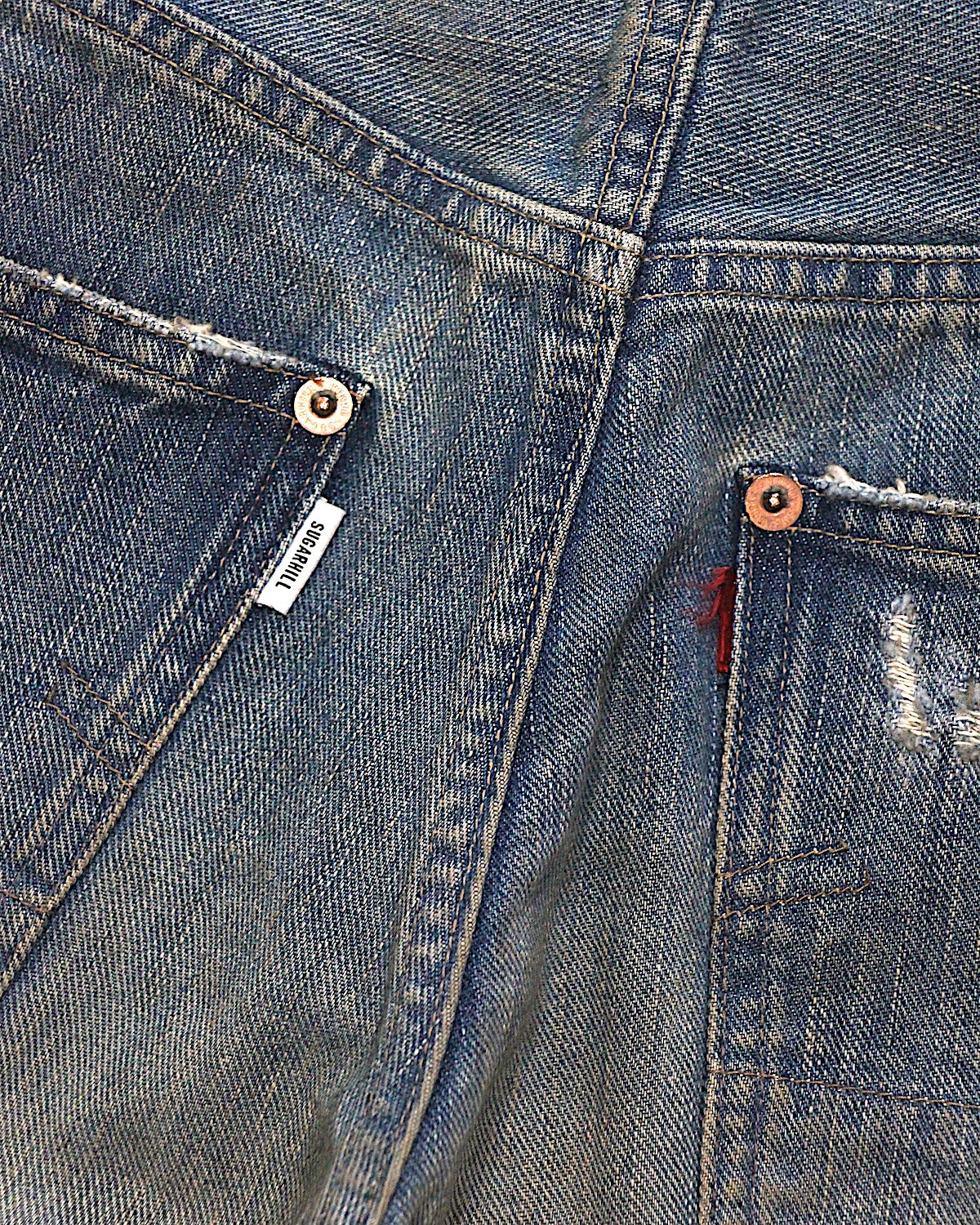 SUGARHILL / DESTRESSED MODERN DENIM DOUBLE KNEE CUT