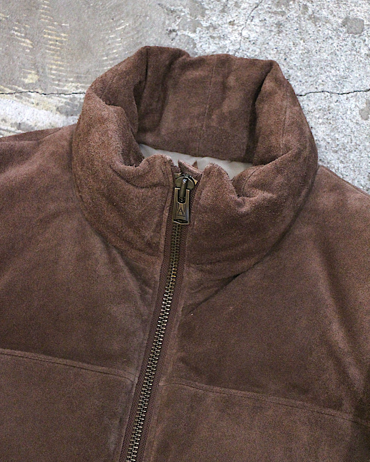 A LEATHER / DOWN JACKET