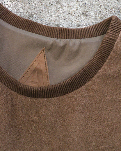 A LEATHER / BASKETBALL TANK