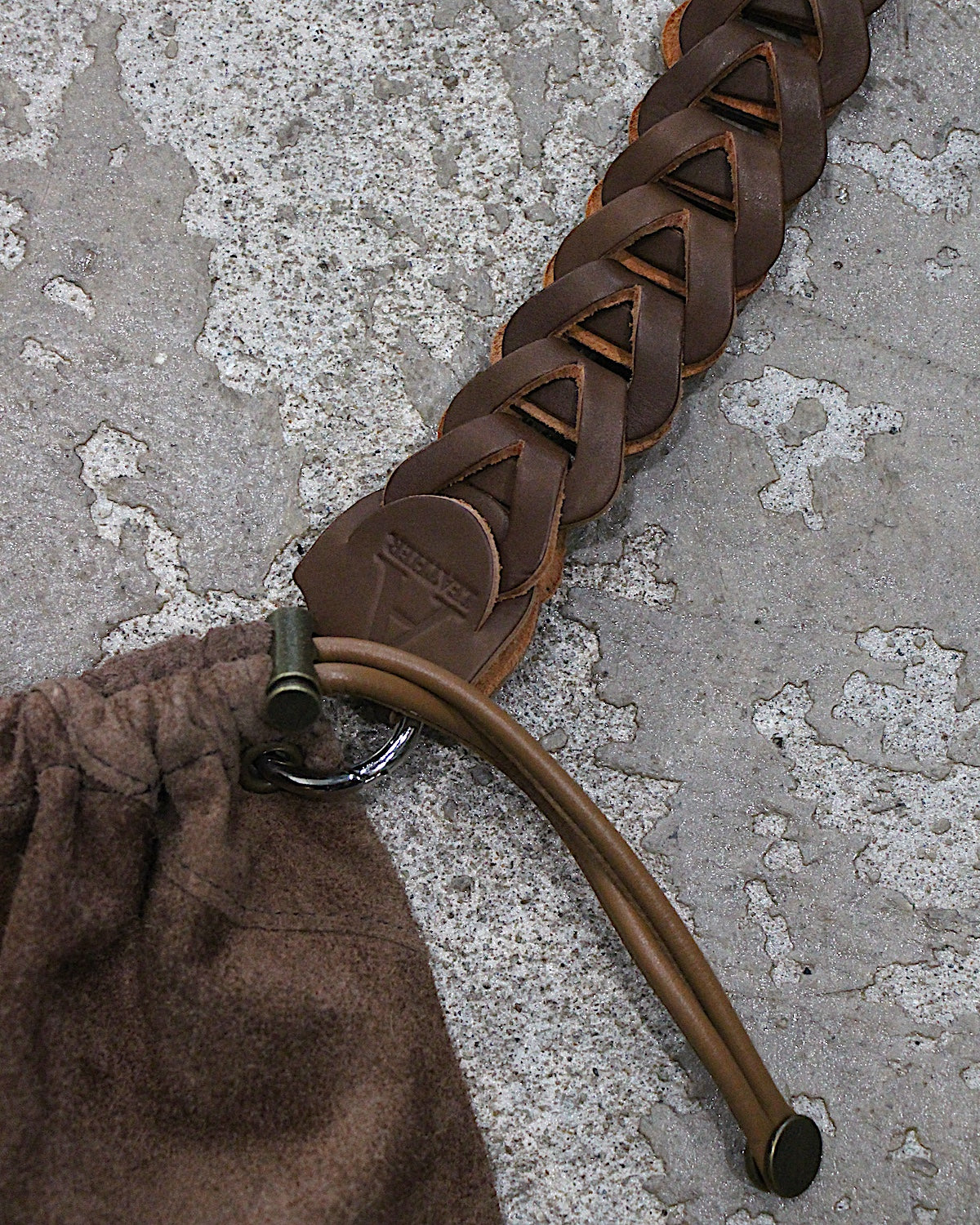 A LEATHER × NOZOKU / Exclusive Short Loop "st△△△ck"