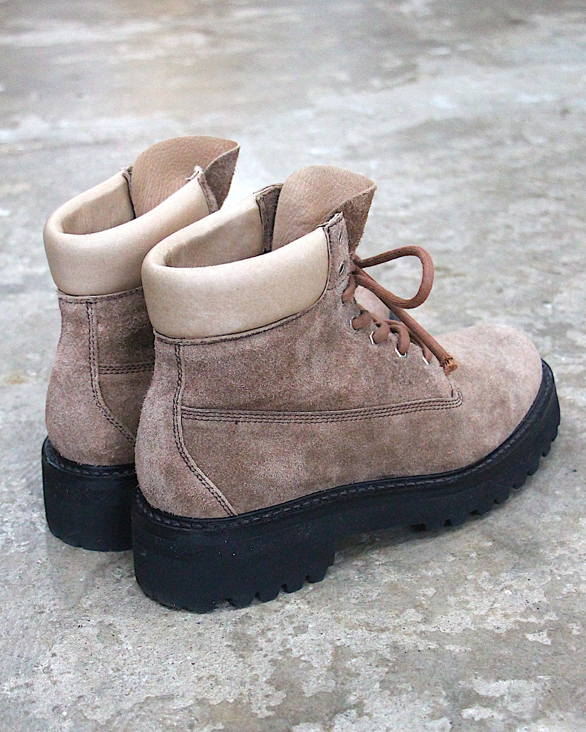 A LEATHER × KIDS LOVE GAITE / HIKING BOOTS