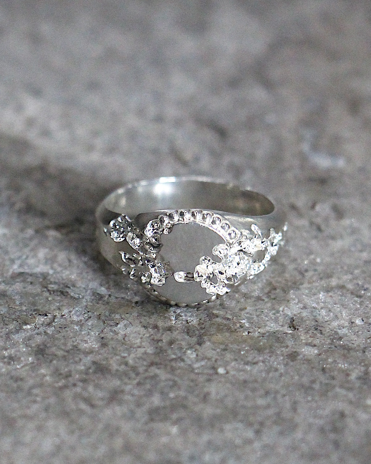 HORIZON / FRACTURED BEADED ROUND