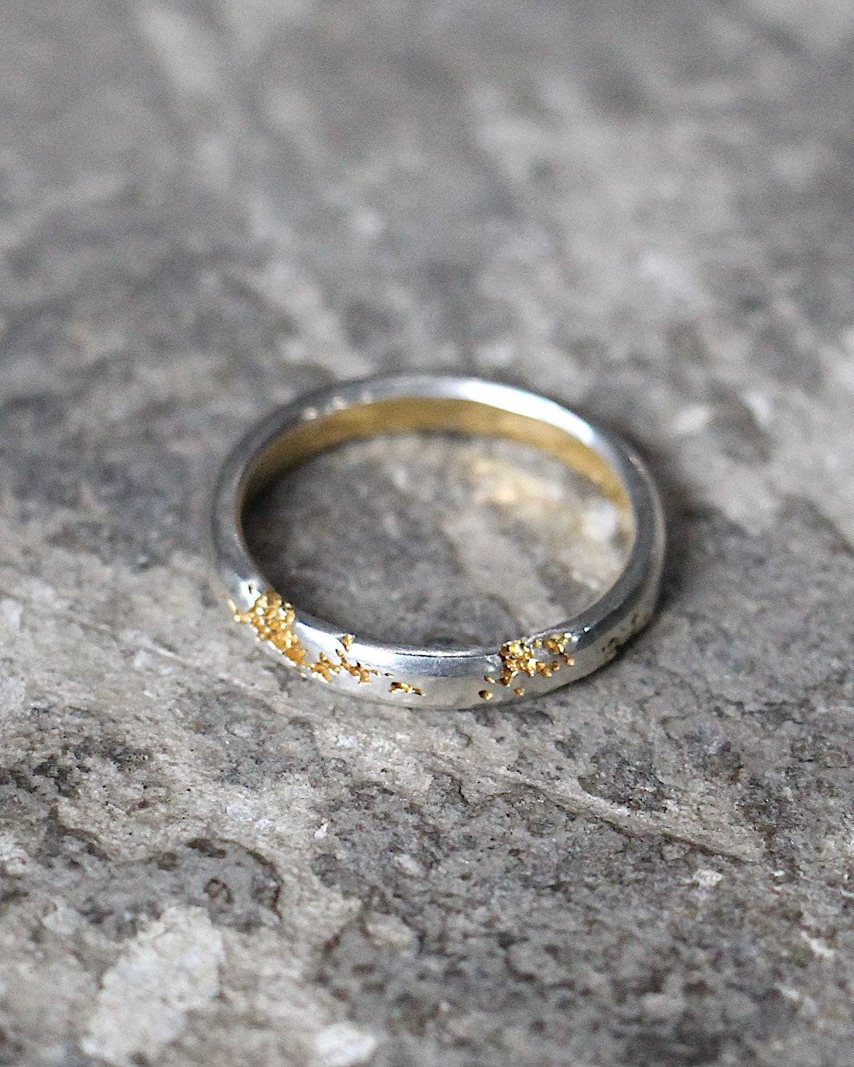 HORIZON / FRACTURED RING
