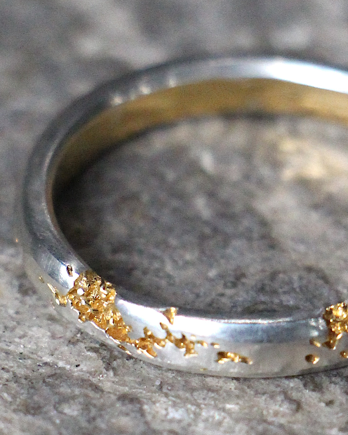 HORIZON / FRACTURED RING