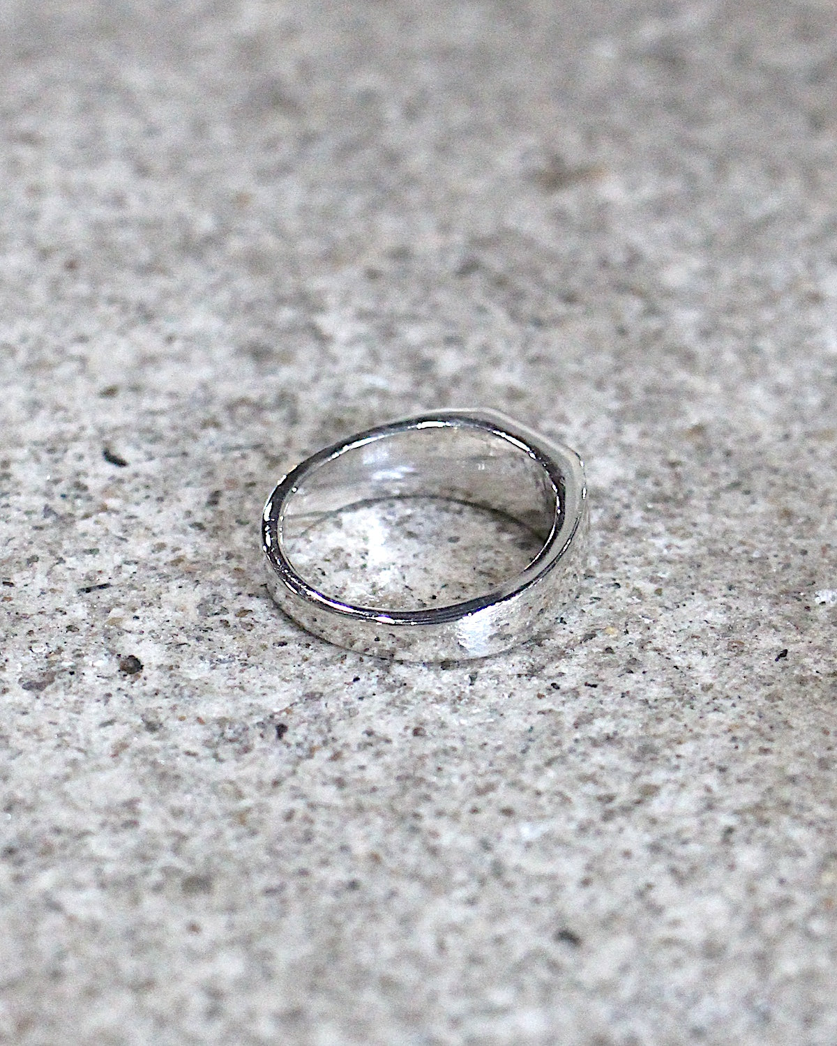 HORIZON / HALO  HORIZONTAL SQUARE SIGNET