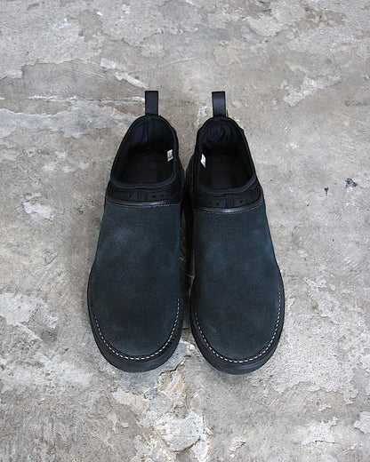 SUICOKE / Suede Slip-on Shoes