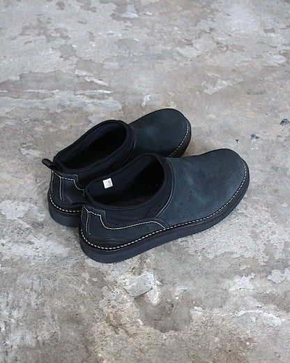 SUICOKE / Suede Slip-on Shoes