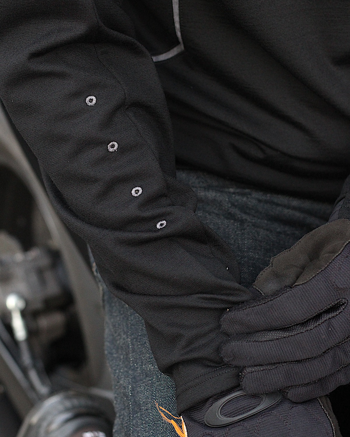 PASTOR NOVA / OUTFLOW TECH L/S TEE
