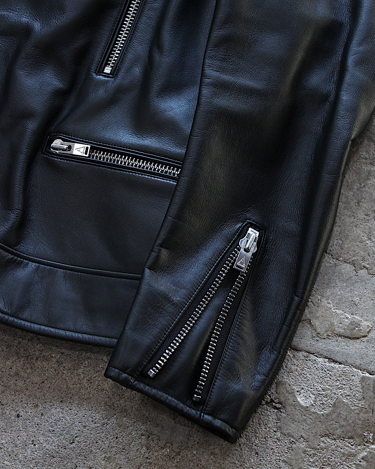 A LEATHER / Moto Jacket