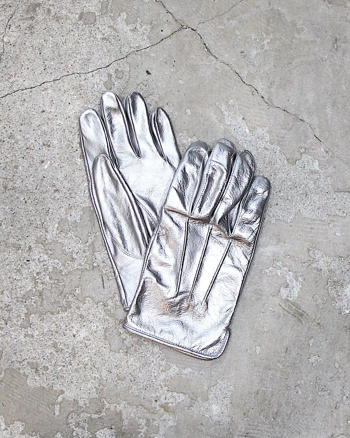 A LEATHER / Gloves