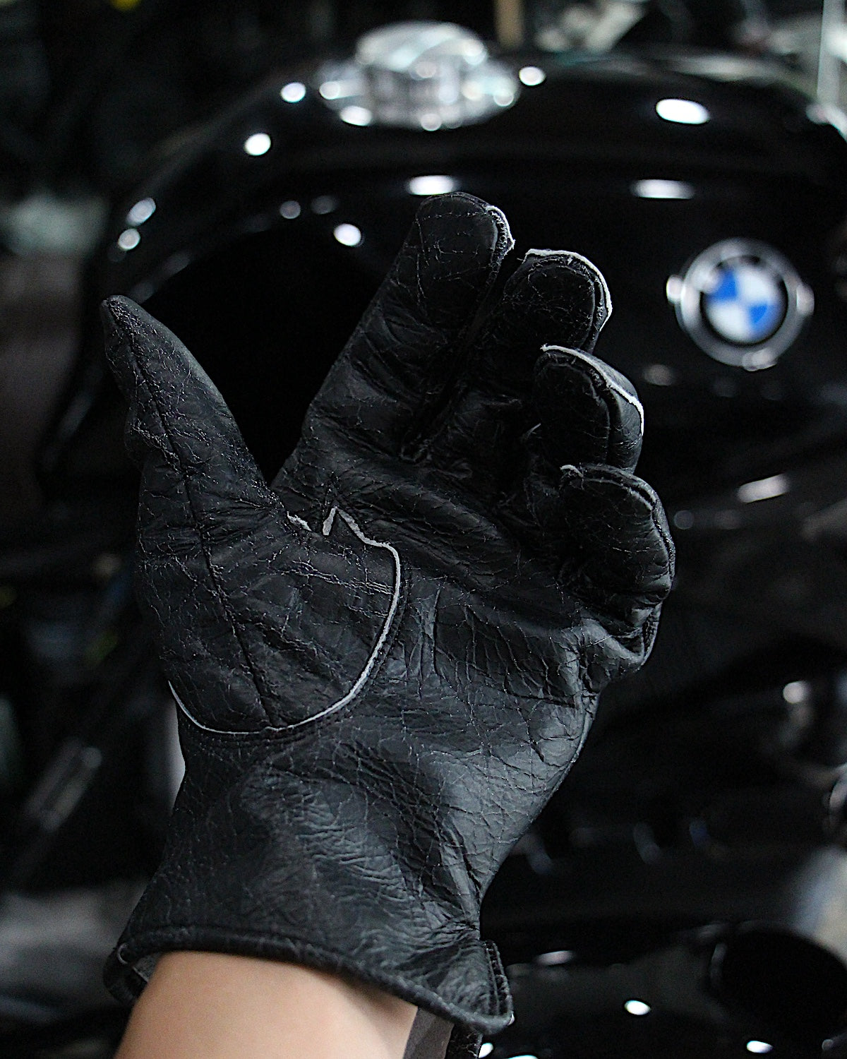 A LEATHER / Gloves