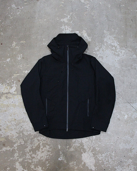PASTOR NOVA / SLEEK SHELL JACKET