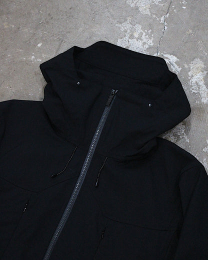 PASTOR NOVA / SLEEK SHELL JACKET