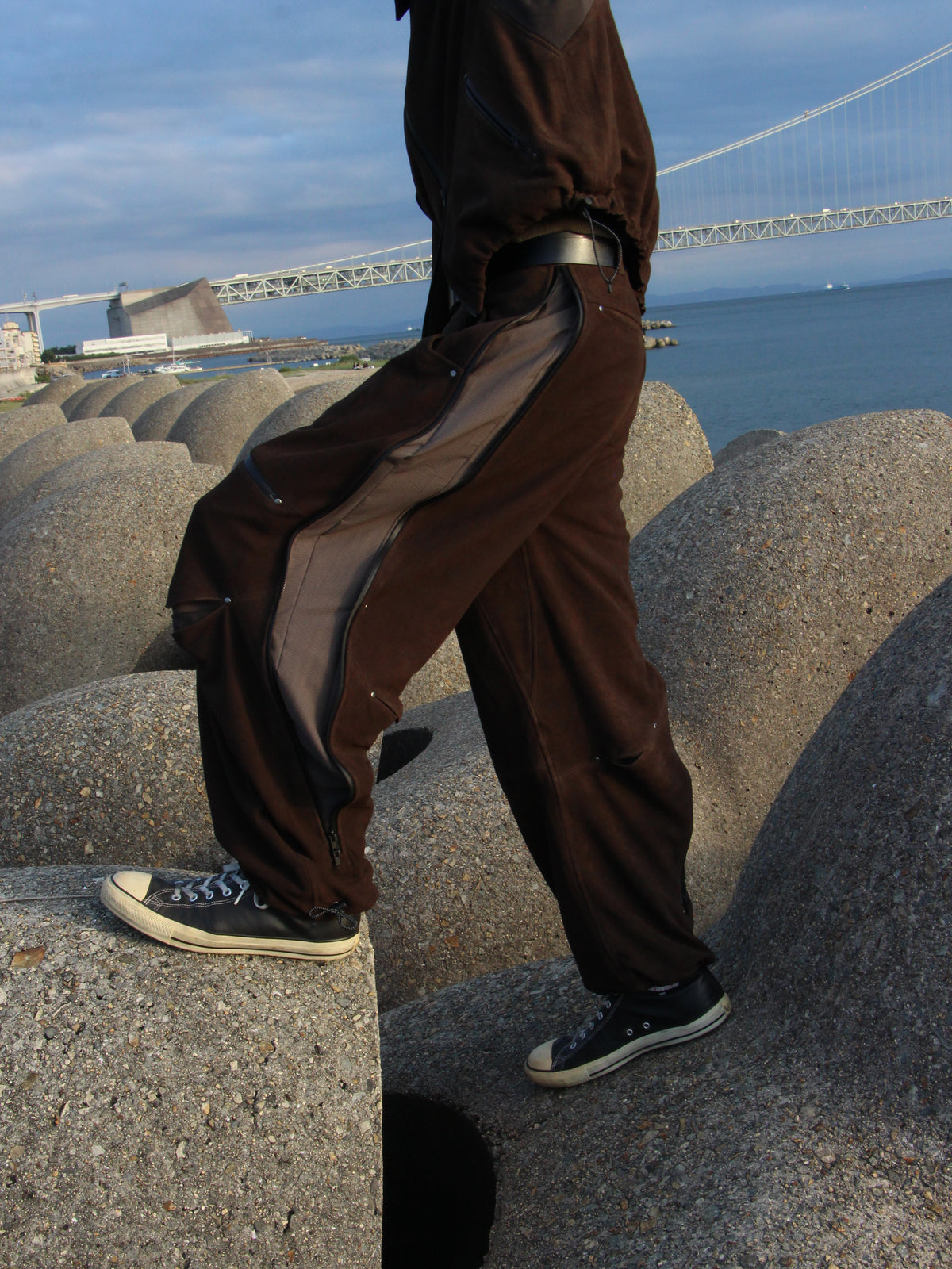 PASTOR NOVA / DIAGONAL SUEDE PANTS Ⅲ
