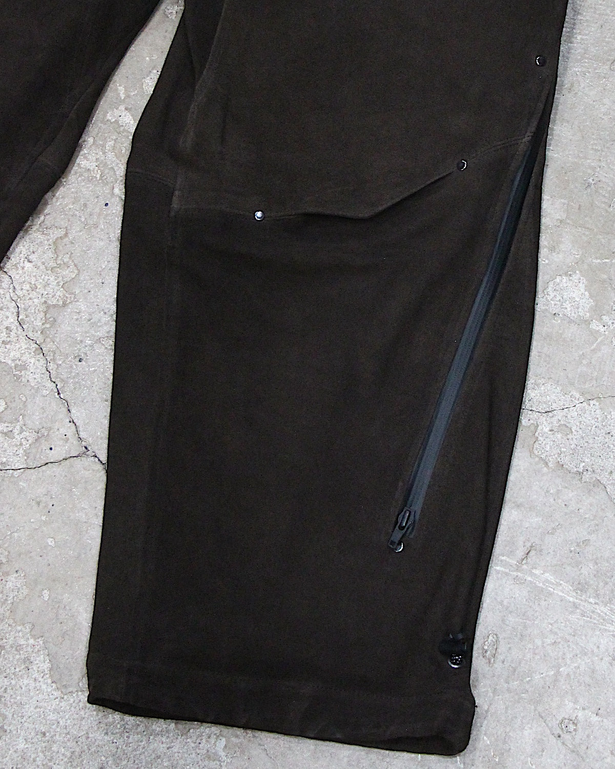 PASTOR NOVA / DIAGONAL SUEDE PANTS Ⅲ